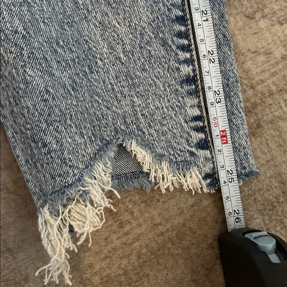 Time & Tru Boyfriend Jeans Acid Wash Size 4 - Picture 5 of 8